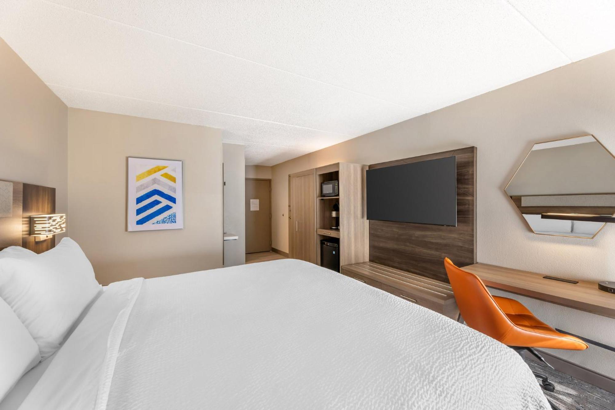 Holiday Inn Express Crestwood By Ihg Buitenkant foto